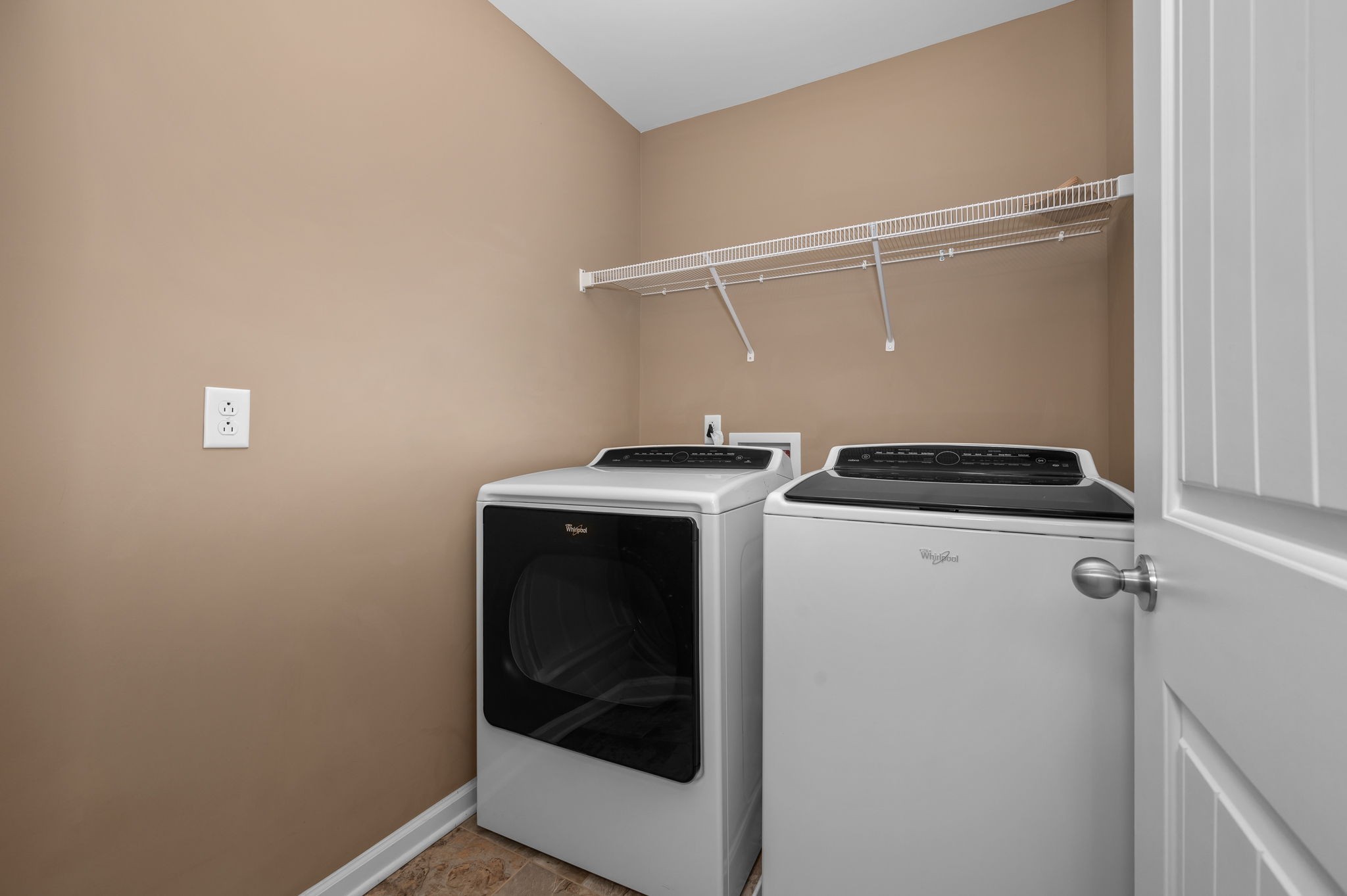 1113 Dunkirk Lane Murfreesboro, TN 37129 - Photo 23 of 31 a utility room with dryer and washer