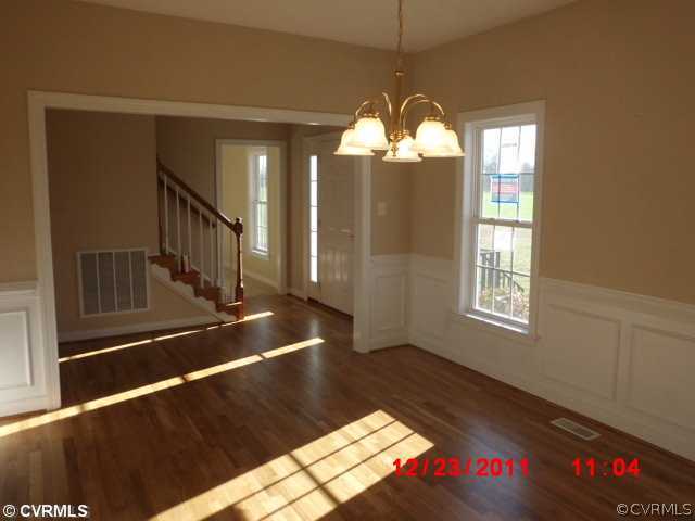 4010 River Road Mechanicsville, VA 23116 - Photo 5 of 12 Interior Space/Layout
