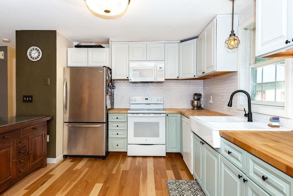 167 Berry River Road Barrington, NH 03825 - Photo 14 of 32