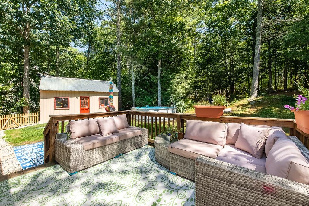 167 Berry River Road Barrington, NH 03825 - Photo 6 of 32