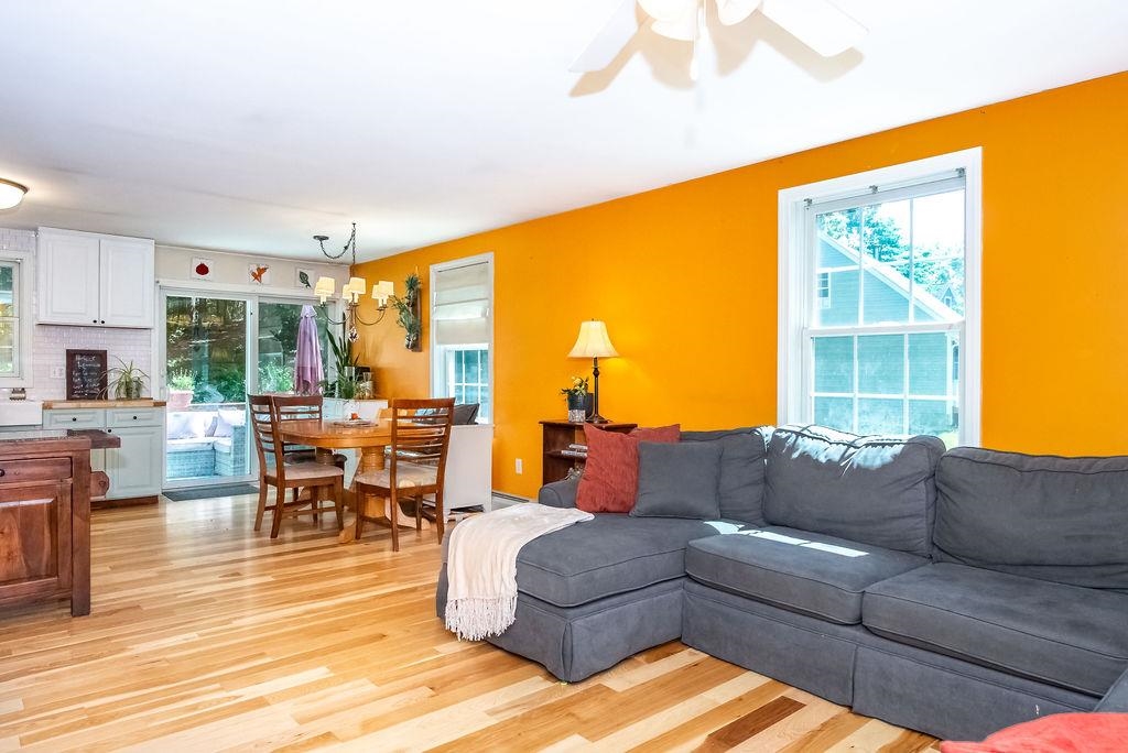 167 Berry River Road Barrington, NH 03825 - Photo 9 of 32