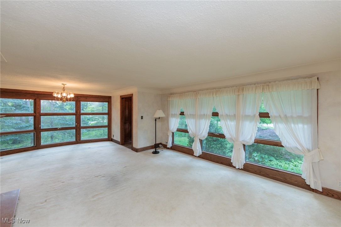 6775 Glenview Road Cleveland, OH 44143 - Photo 4 of 50 Gallery Image 4