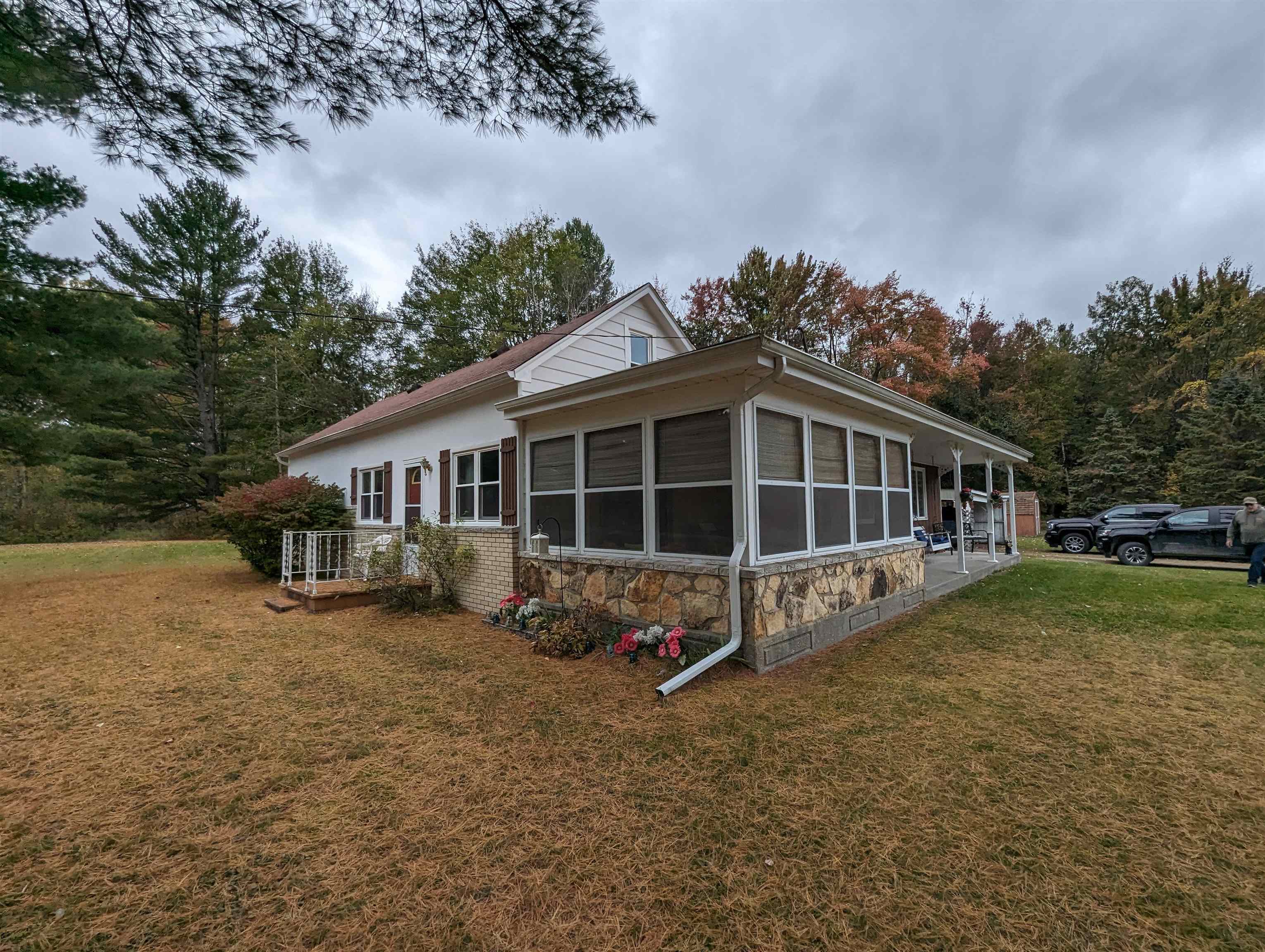 1672 West Main Street Road Twining, MI 48766 - Photo 4 of 44