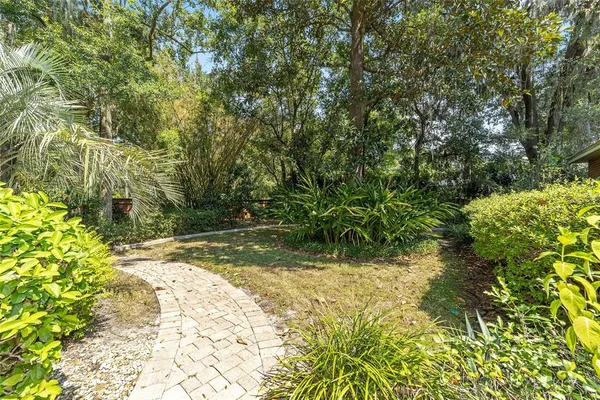 $749,000 | 5604 Northwest 52nd Avenue, Gainesville, FL 32653