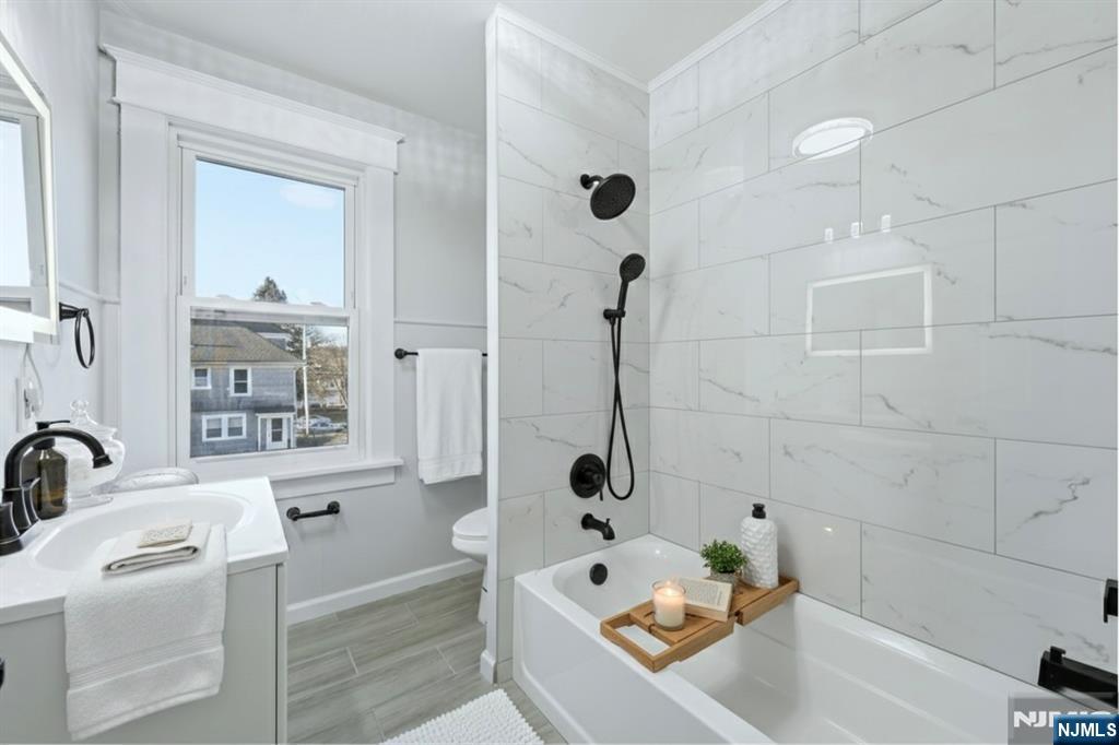 4 West Cooper Street Dover, NJ 07801 - Photo 15 of 31