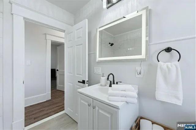 $499,900 | 4 West Cooper Street, Dover, NJ 07801