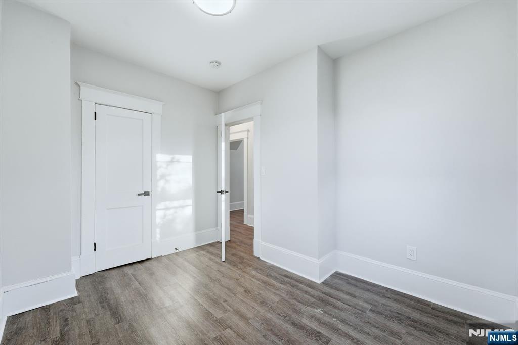 4 West Cooper Street Dover, NJ 07801 - Photo 27 of 31