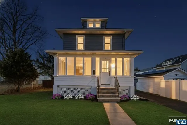 $499,900 | 4 West Cooper Street, Dover, NJ 07801