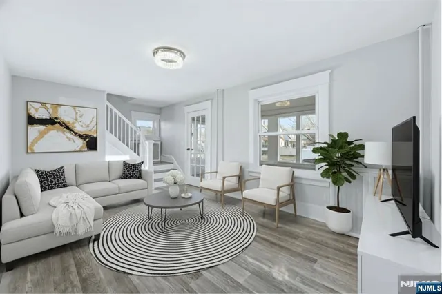 $499,900 | 4 West Cooper Street, Dover, NJ 07801