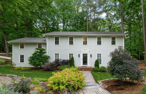 $779,900 | 601 Ellynn Drive, Cary, NC 27511