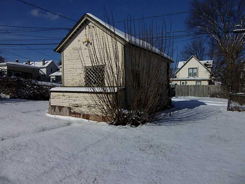 1614 Highland Avenue Springfield, OH 45503 - Photo 2 of 14