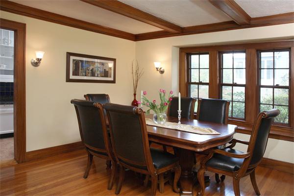 9 Wauwinet Road Newton, MA 02465 - Photo 3 of 8