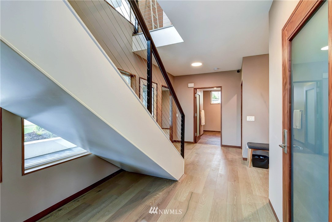 521 Vernon Road Lake Stevens, WA 98258 - Photo 3 of 22 Gallery Image 3