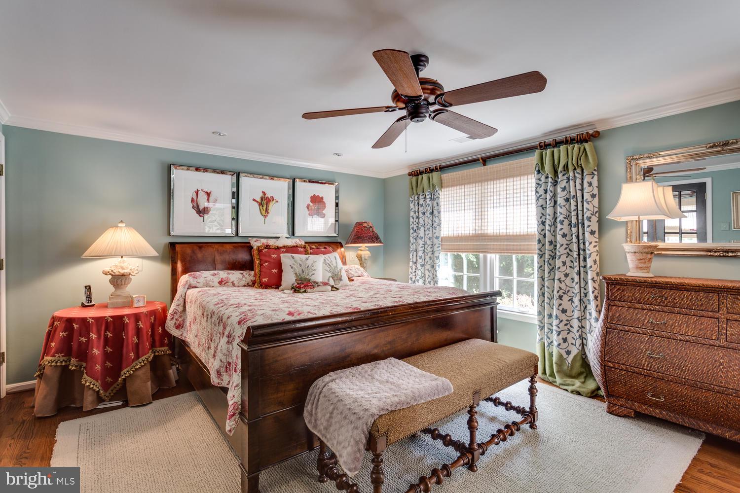 905 Riva Ridge Drive Great Falls, VA 22066 - Photo 13 of 32
