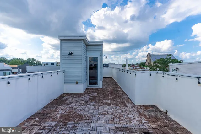 $3,400 | 719 East Thompson Street, Philadelphia, PA 19125