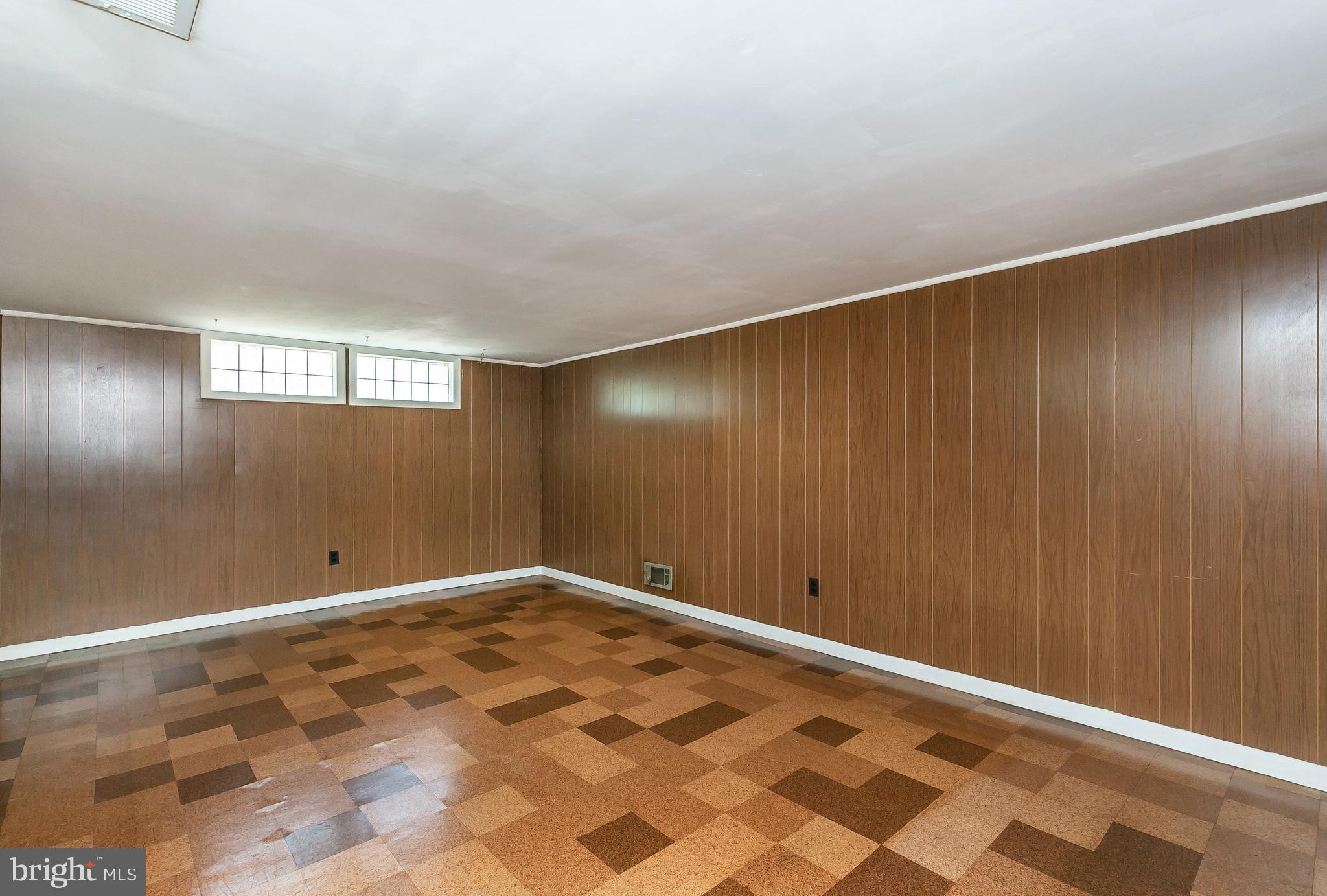 2314 Cider Mill Road Baltimore, MD 21234 - Photo 22 of 32 Lower Level Recreation Room