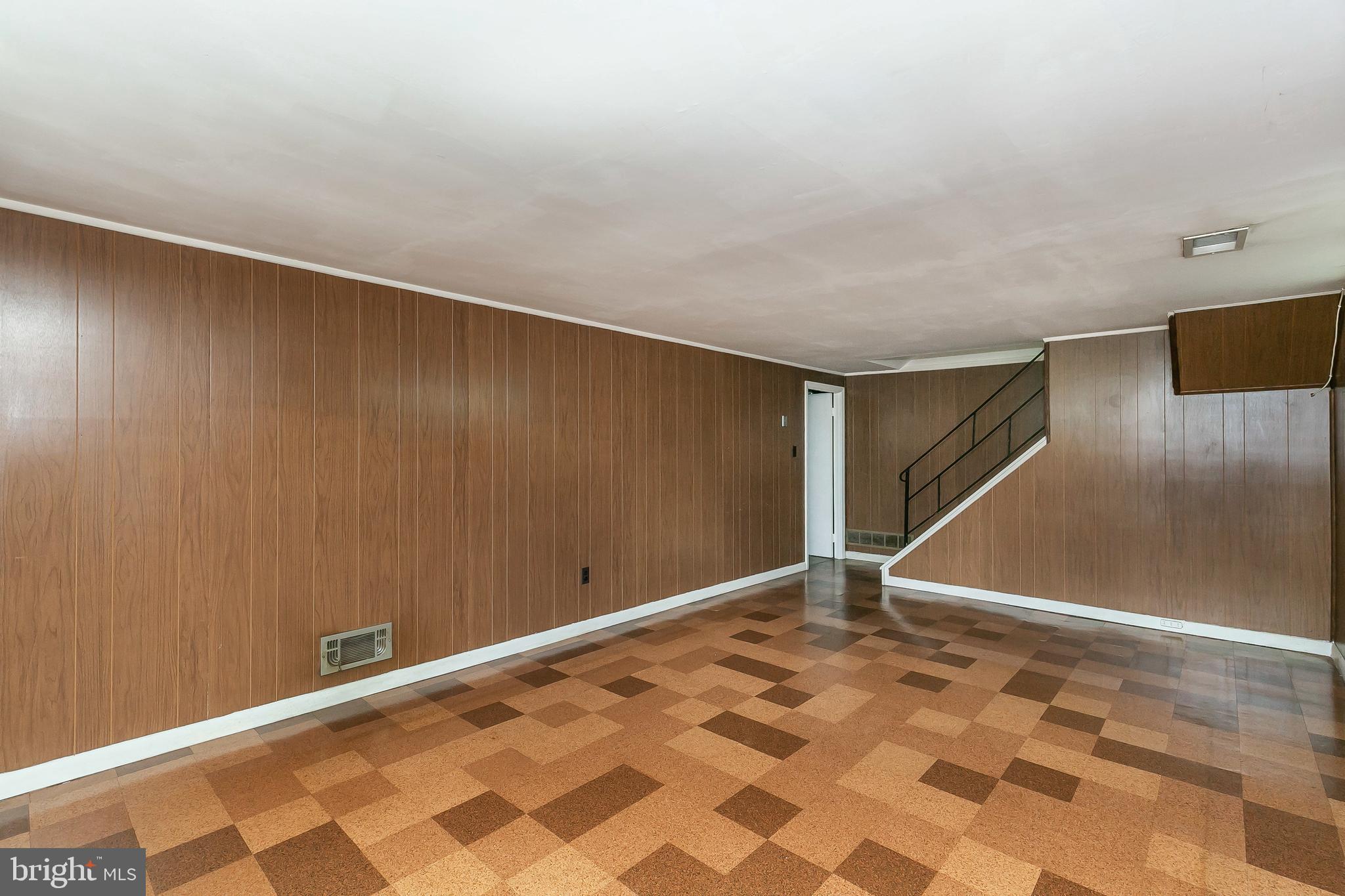 2314 Cider Mill Road Baltimore, MD 21234 - Photo 23 of 32 Plenty of Room for Enjoyment