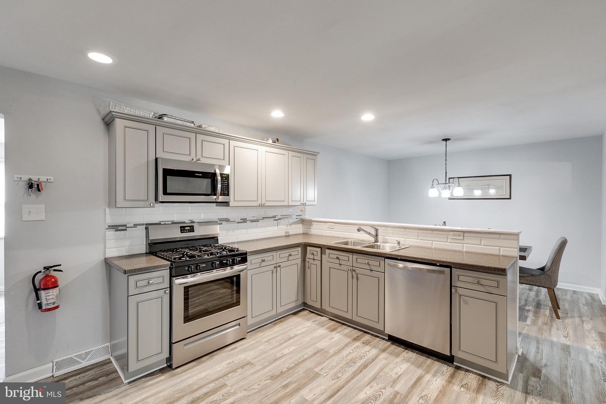 236 Williamstown Road Berlin, NJ 08009 - Photo 8 of 30 Gallery Image 8