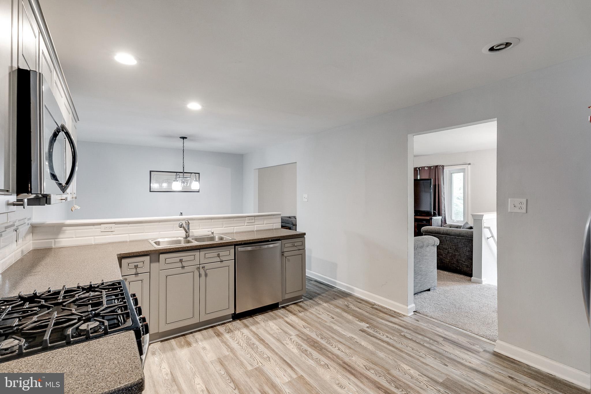 236 Williamstown Road Berlin, NJ 08009 - Photo 10 of 30 Gallery Image 10