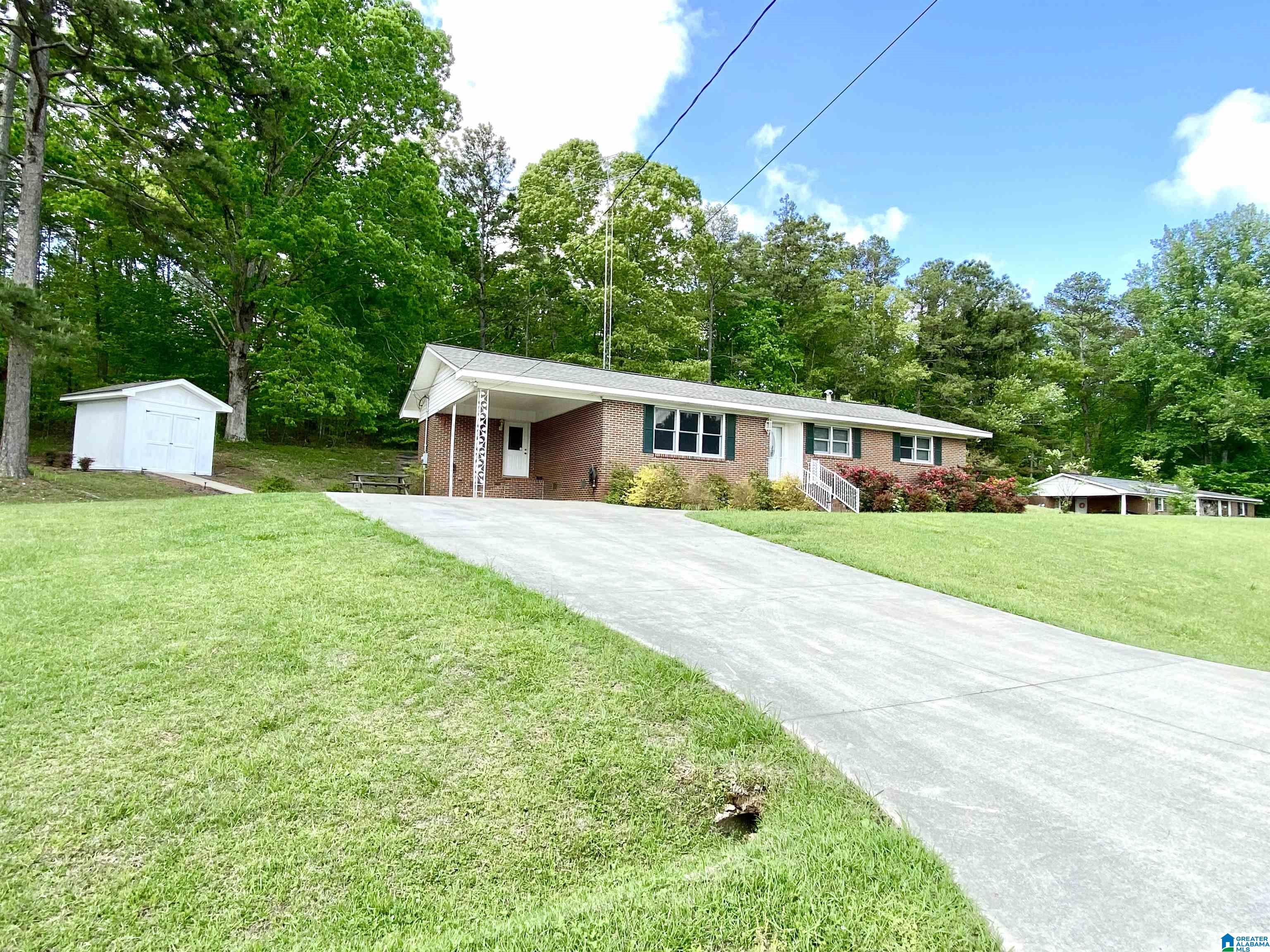 75 Johnson Street Heflin, AL 36264 - Photo 2 of 24