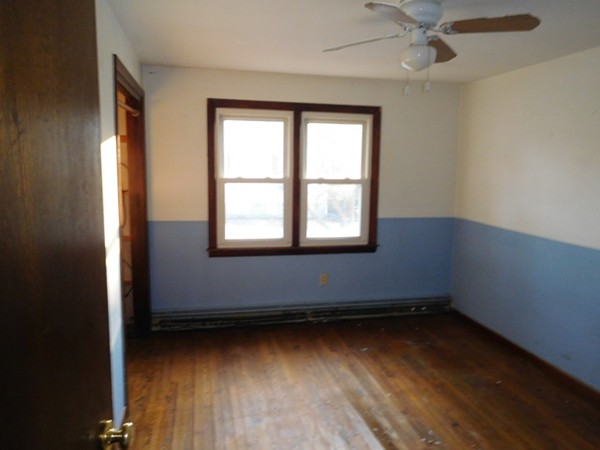 136 Pontoosic Road Westfield, MA 01085 - Photo 13 of 29 Gallery Image 13