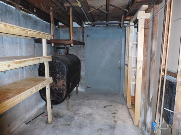 136 Pontoosic Road Westfield, MA 01085 - Photo 25 of 29 Gallery Image 25