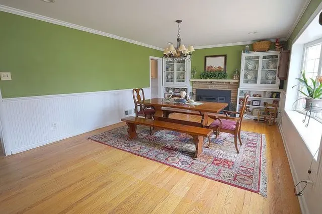 $725,000 | 735 Cottonwood Drive, Severna Park, MD 21146