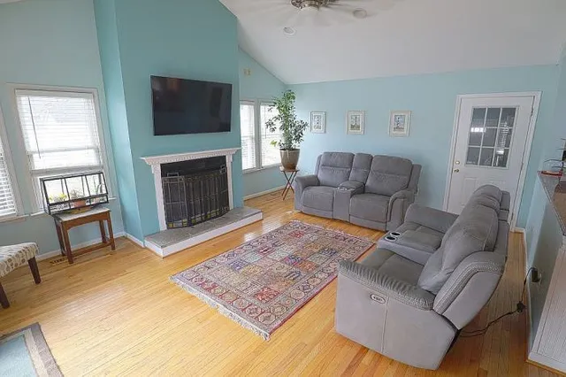 $725,000 | 735 Cottonwood Drive, Severna Park, MD 21146