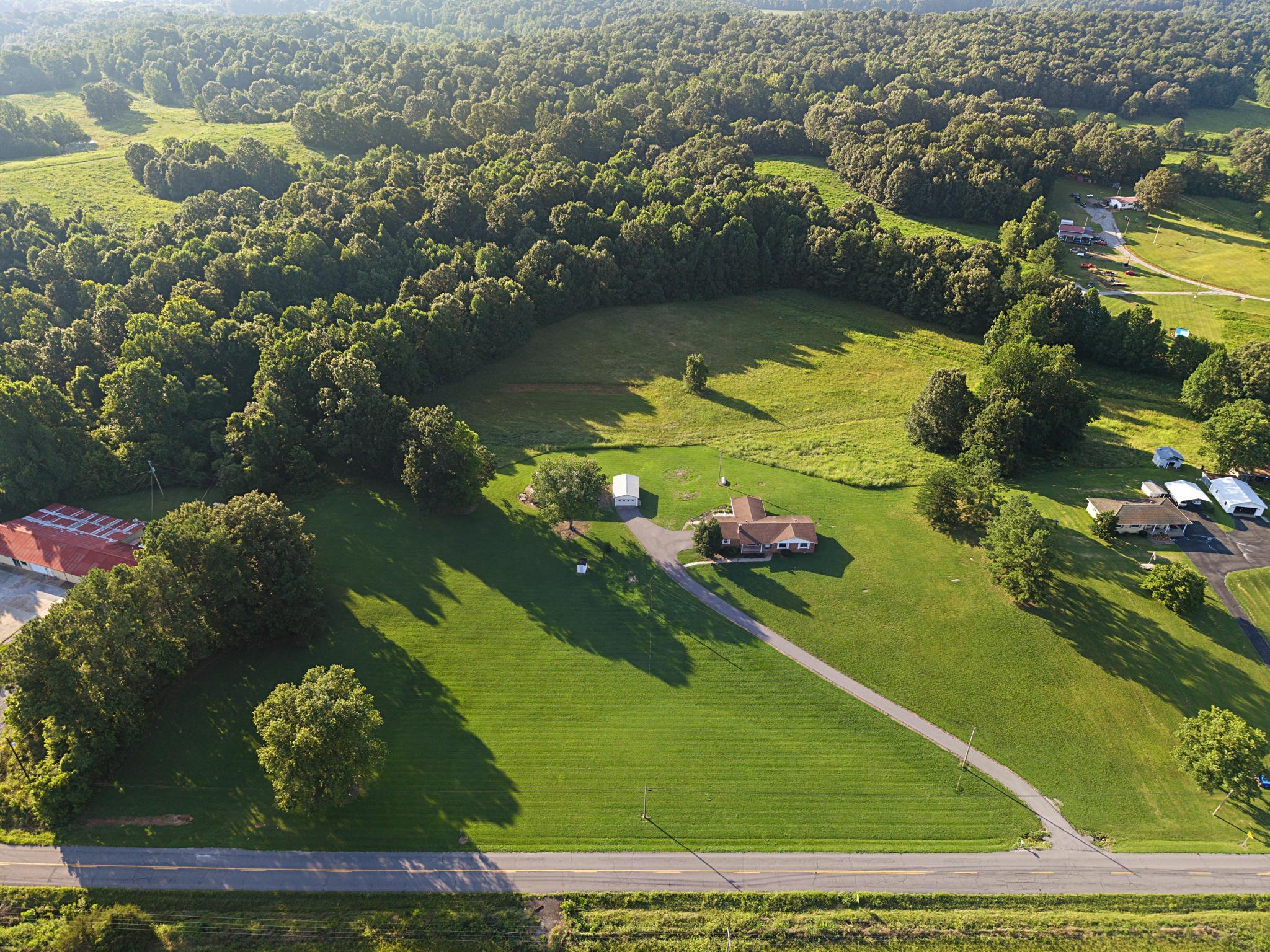 1338 Tiline Road Tiline, KY 42083 - Photo 19 of 34 DJI_20260713181617_0003_D copy 2