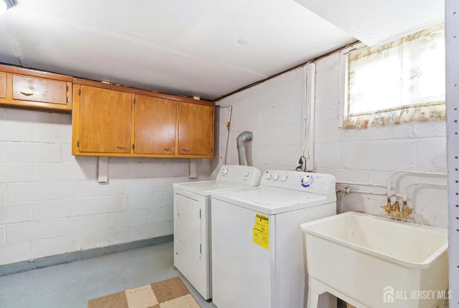 66 Rose Street Edison, NJ 08817 - Photo 18 of 30