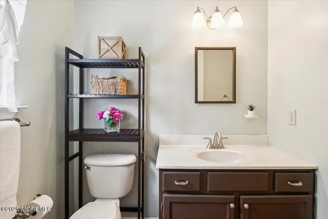 $699,000 | 353 Fieldcrest Drive, New Egypt, NJ 08533