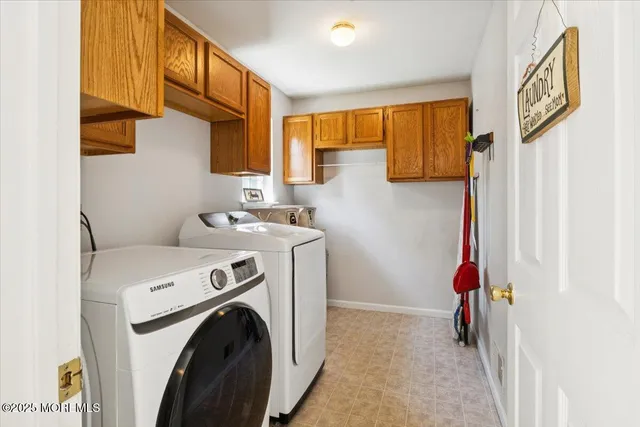 $699,000 | 353 Fieldcrest Drive, New Egypt, NJ 08533