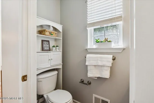 $699,000 | 353 Fieldcrest Drive, New Egypt, NJ 08533