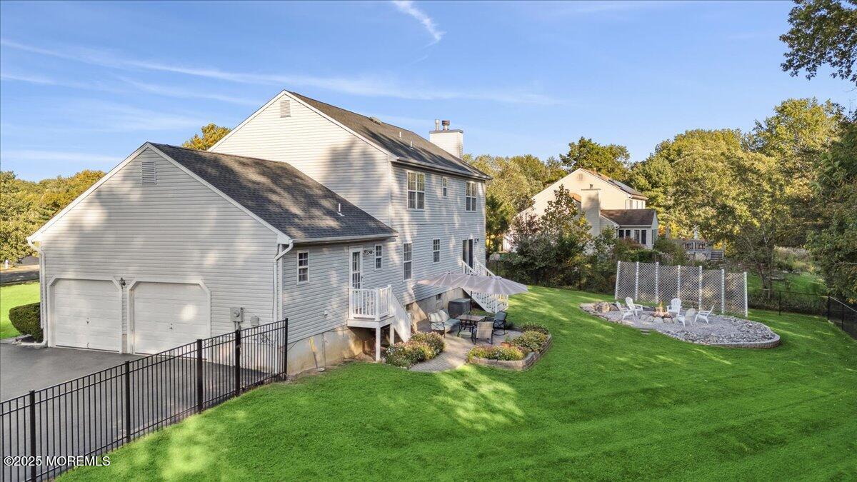 353 Fieldcrest Drive New Egypt, NJ 08533 - Photo 29 of 41 39-353 Fieldcrest-37