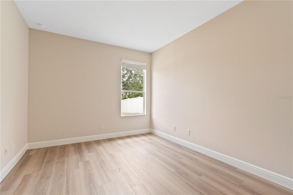 3333 Atmore Terrace Ocoee, FL 34761 - Photo 27 of 37 an empty room with a window