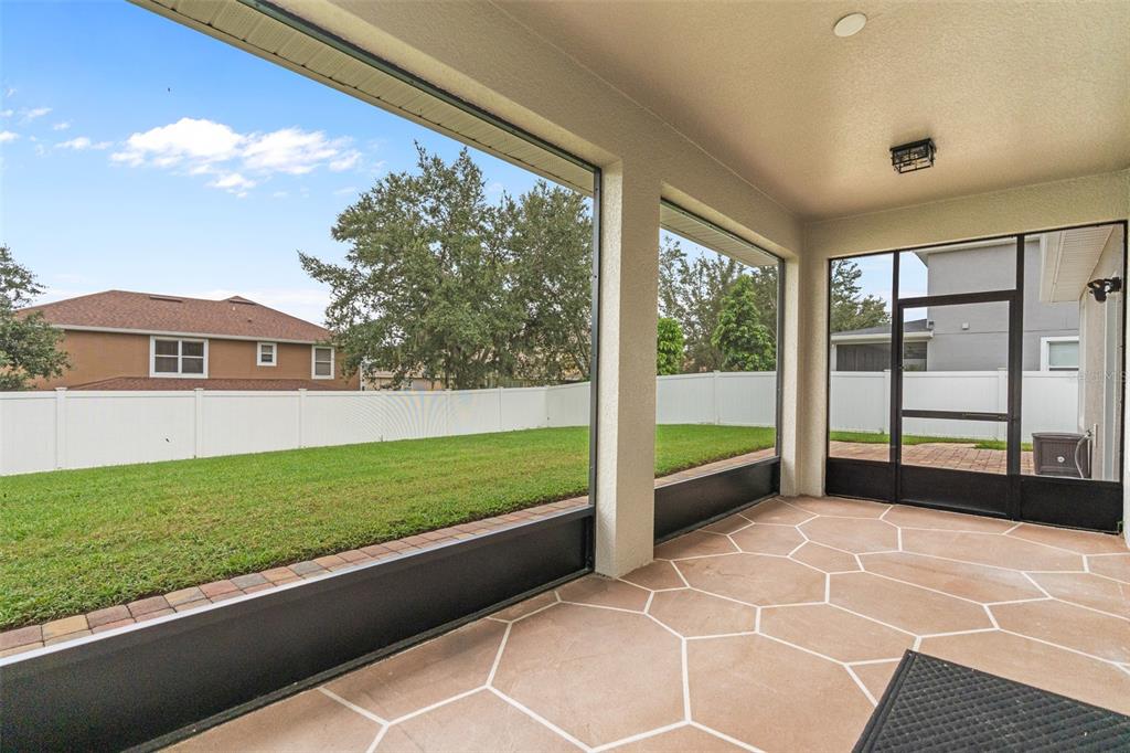 3333 Atmore Terrace Ocoee, FL 34761 - Photo 32 of 37 a building outdoor space with garden view