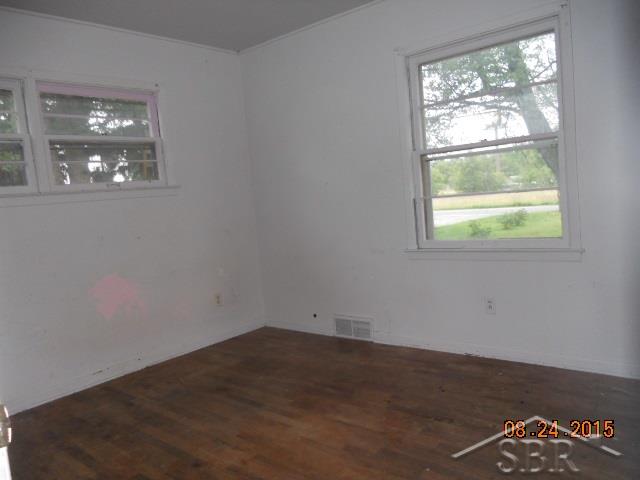 1857 Mack Road Saginaw, MI 48601 - Photo 5 of 10