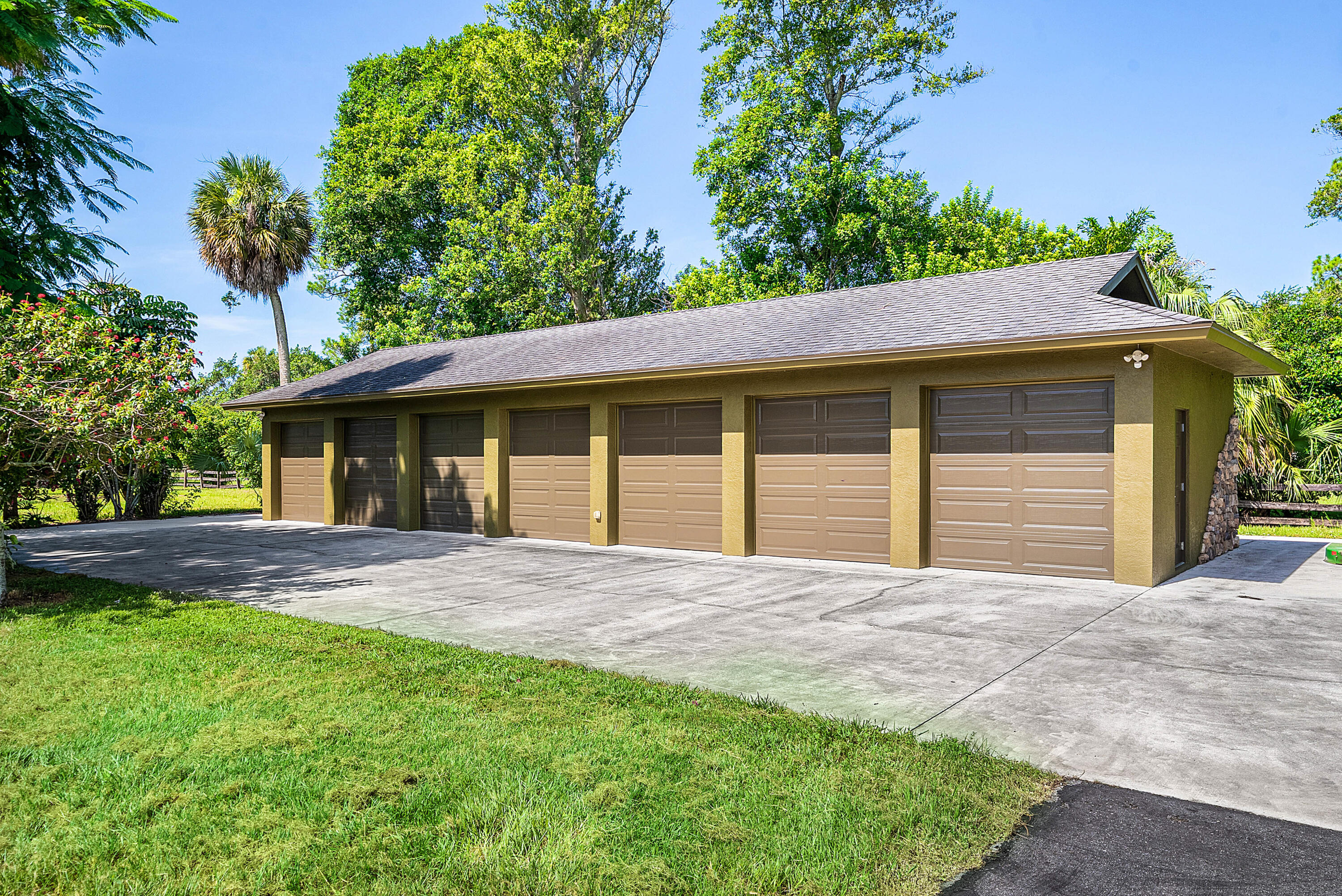11802 Acme Road Wellington, FL 33414 - Photo 11 of 75 074-11802AcmeRoad-Wellington-FL-33414-FU