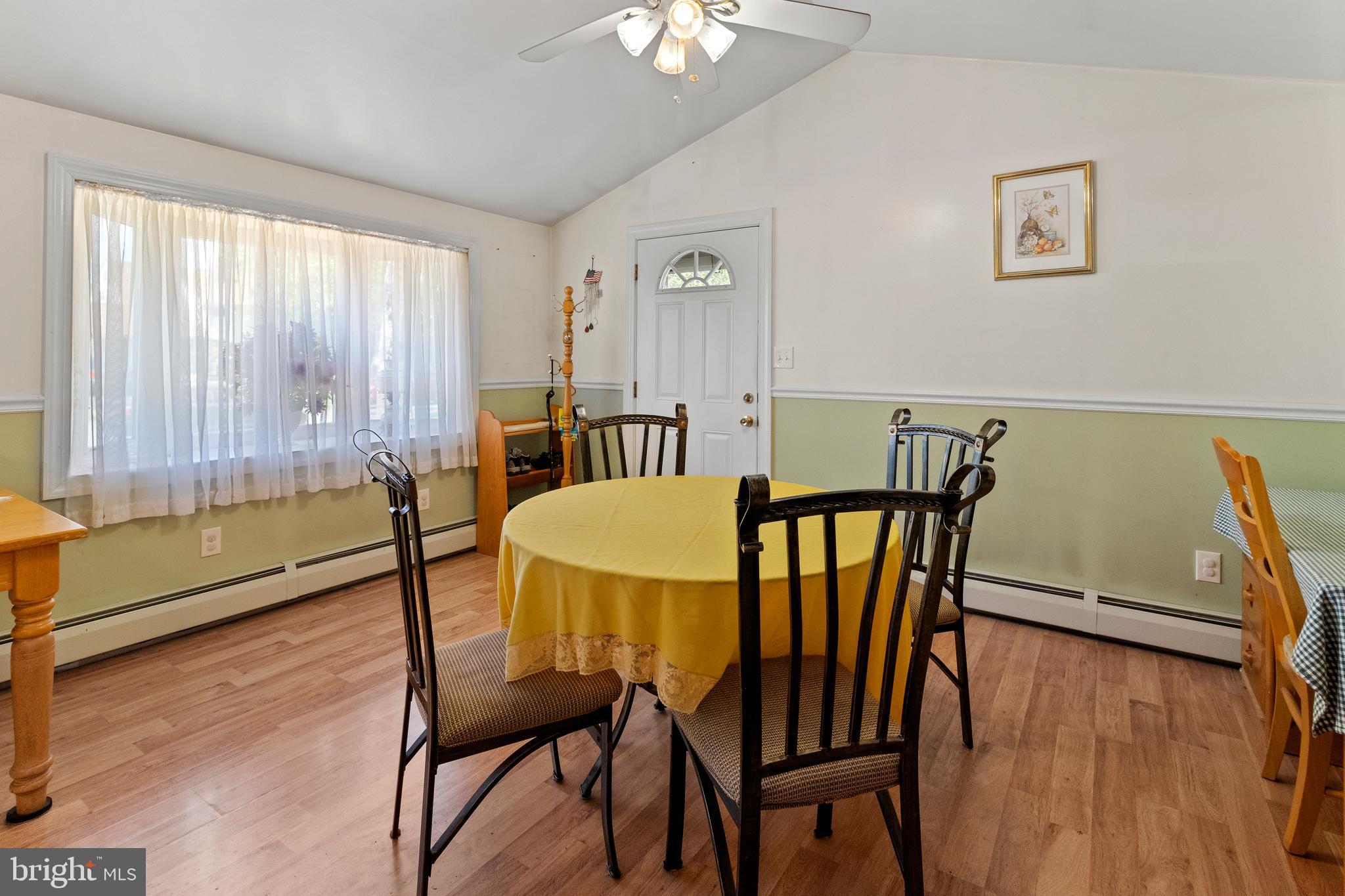 48 Inbrook Road Levittown, PA 19057 - Photo 9 of 21 Gallery Image 9