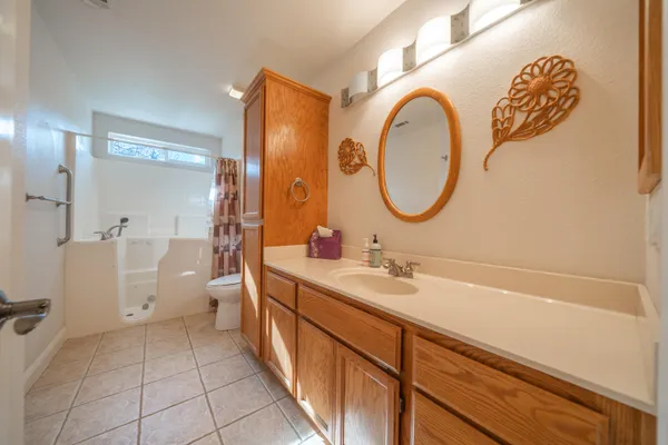 $799,900 | 4624 Columbine Drive, Redding, CA 96002