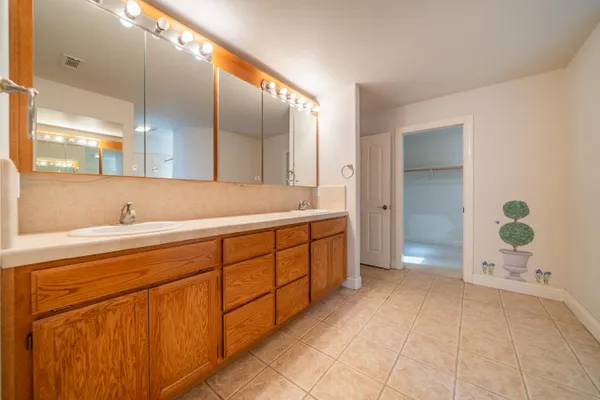 $799,900 | 4624 Columbine Drive, Redding, CA 96002