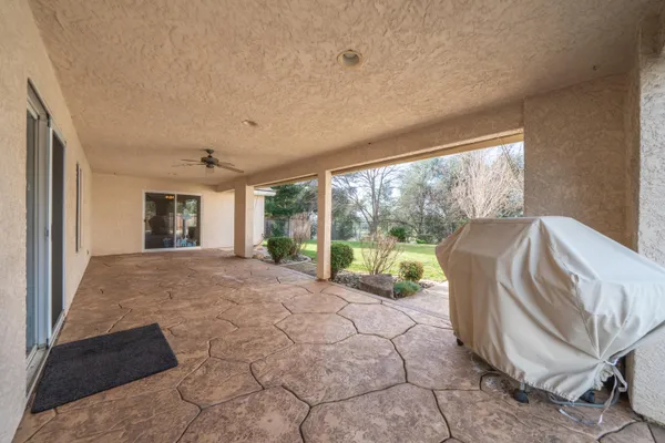 $799,900 | 4624 Columbine Drive, Redding, CA 96002