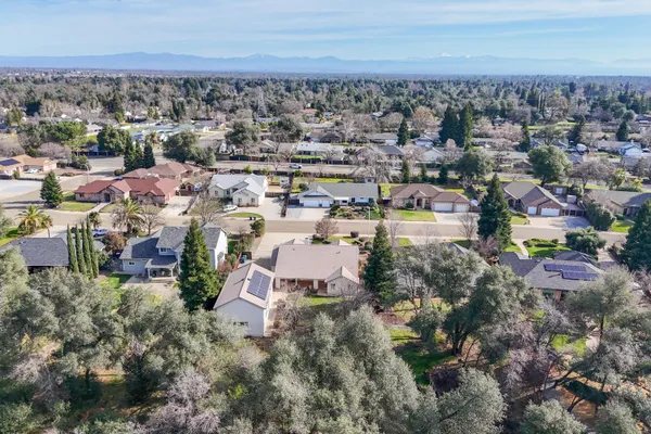 $799,900 | 4624 Columbine Drive, Redding, CA 96002