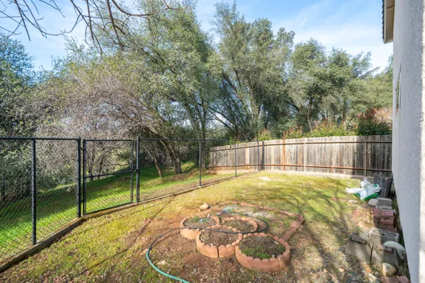 $799,900 | 4624 Columbine Drive, Redding, CA 96002