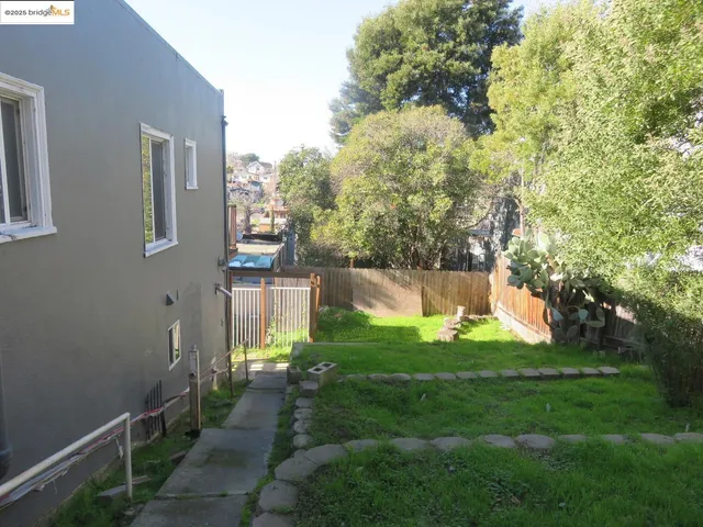 $425,000 | 4510 San Carlos Avenue, Oakland, CA 94601