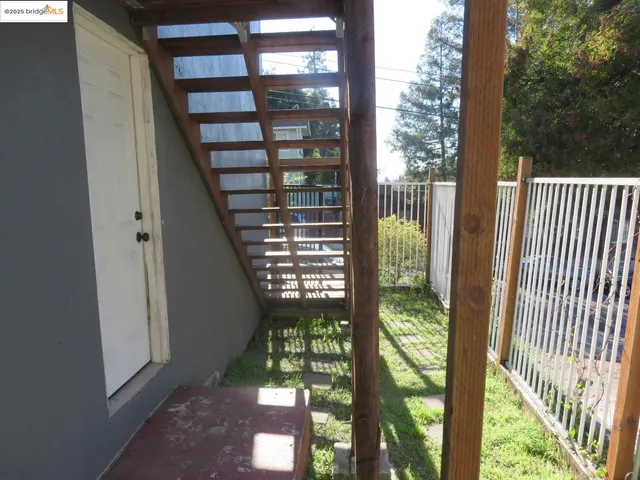 $425,000 | 4510 San Carlos Avenue, Oakland, CA 94601