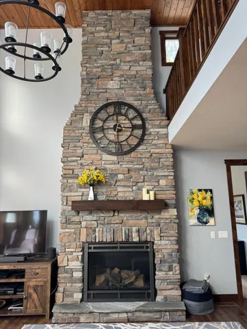 $899,000 | 1774 Highway 2 Two Harbors, Two Harbors, MN 55616