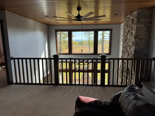 $899,000 | 1774 Highway 2 Two Harbors, Two Harbors, MN 55616