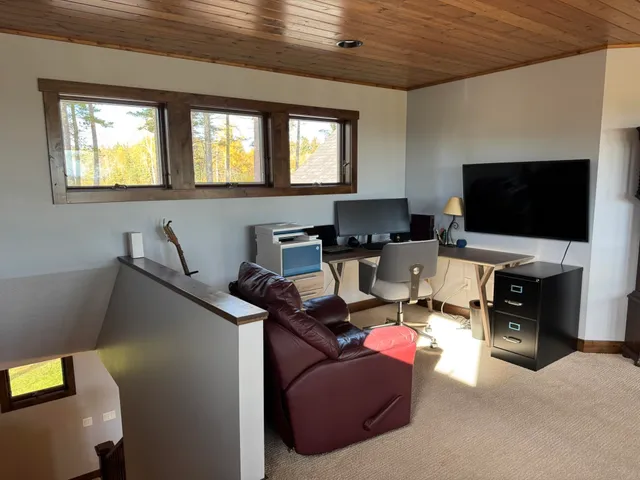 $899,000 | 1774 Highway 2 Two Harbors, Two Harbors, MN 55616