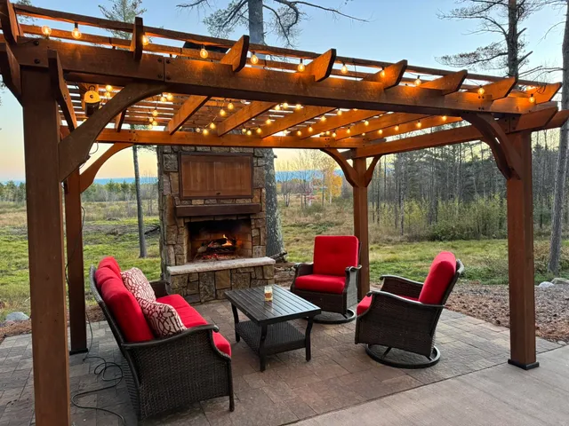 $899,000 | 1774 Highway 2 Two Harbors, Two Harbors, MN 55616